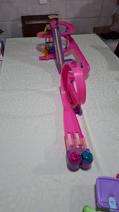 Pista de carrinho Polly Pocket - Race to The Mall - USADA
