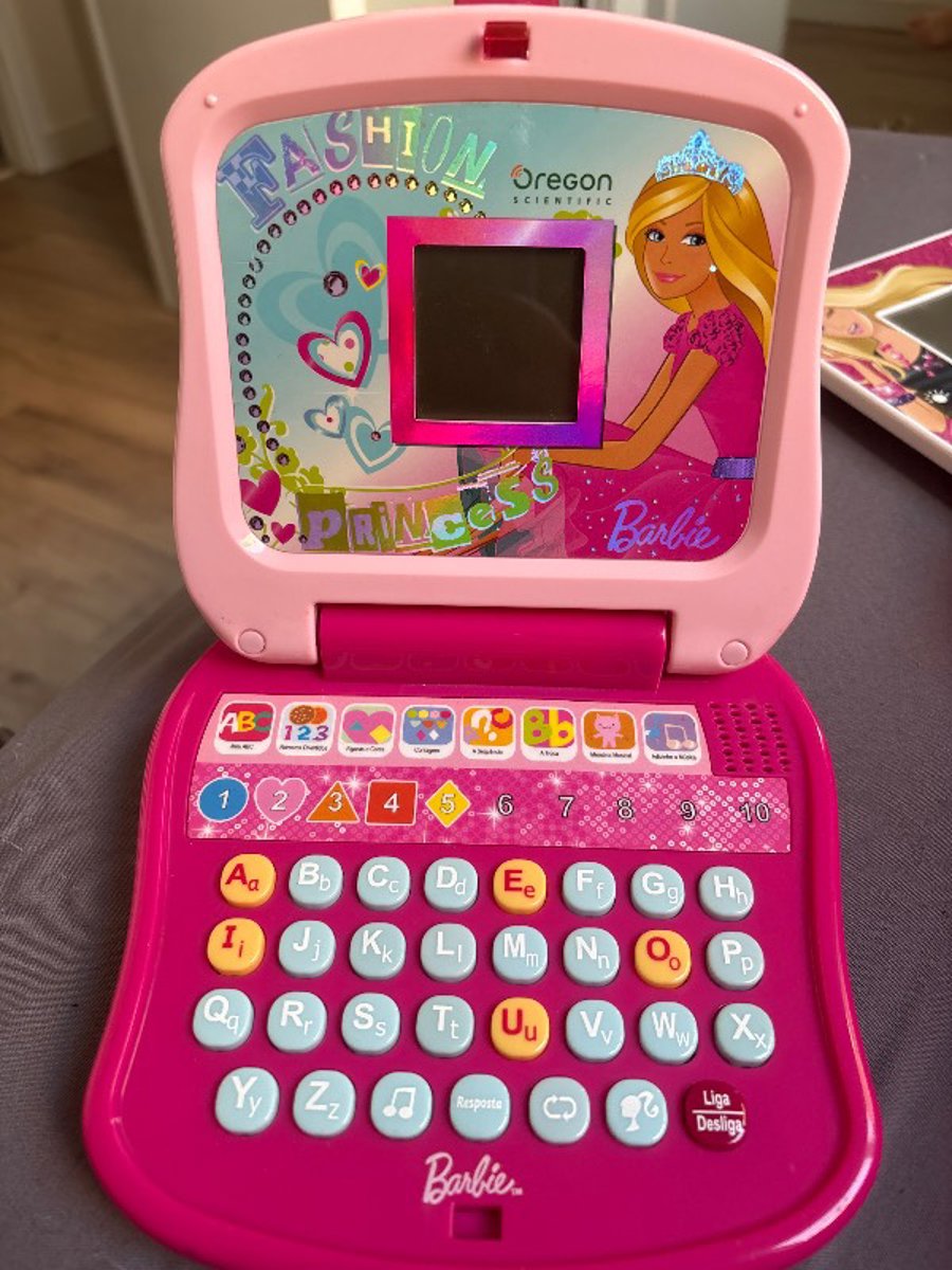 Laptop Barbie