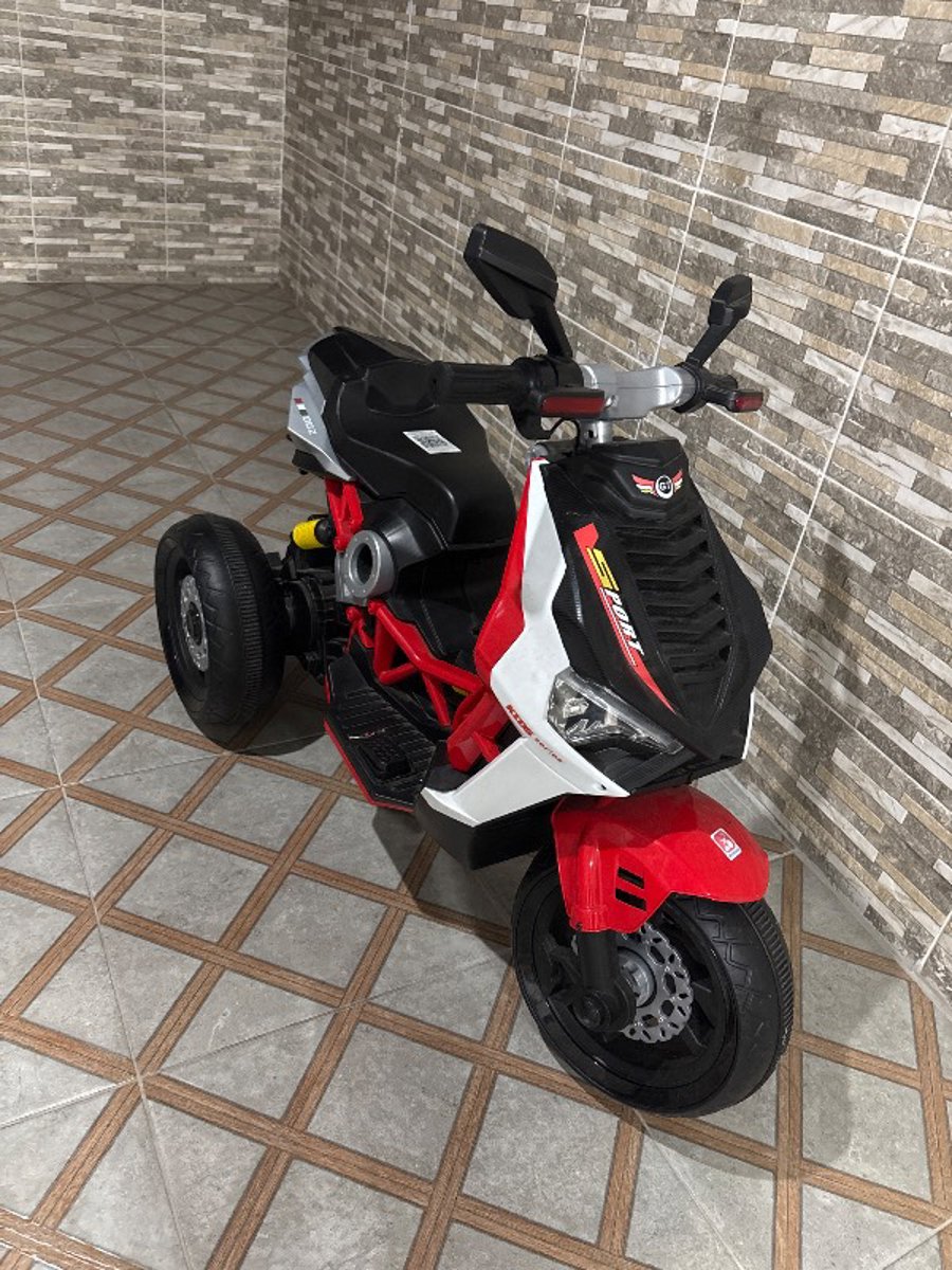 Moto elétrica Bandeirante 